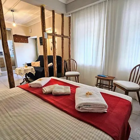 アパート La Maisonette カヴァラ