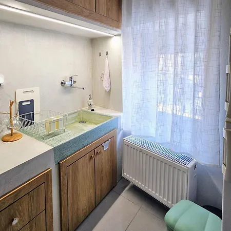 La Maisonette *